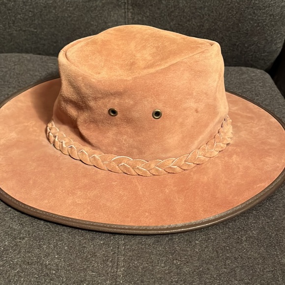 Hat Australia - Picture 5 of 9